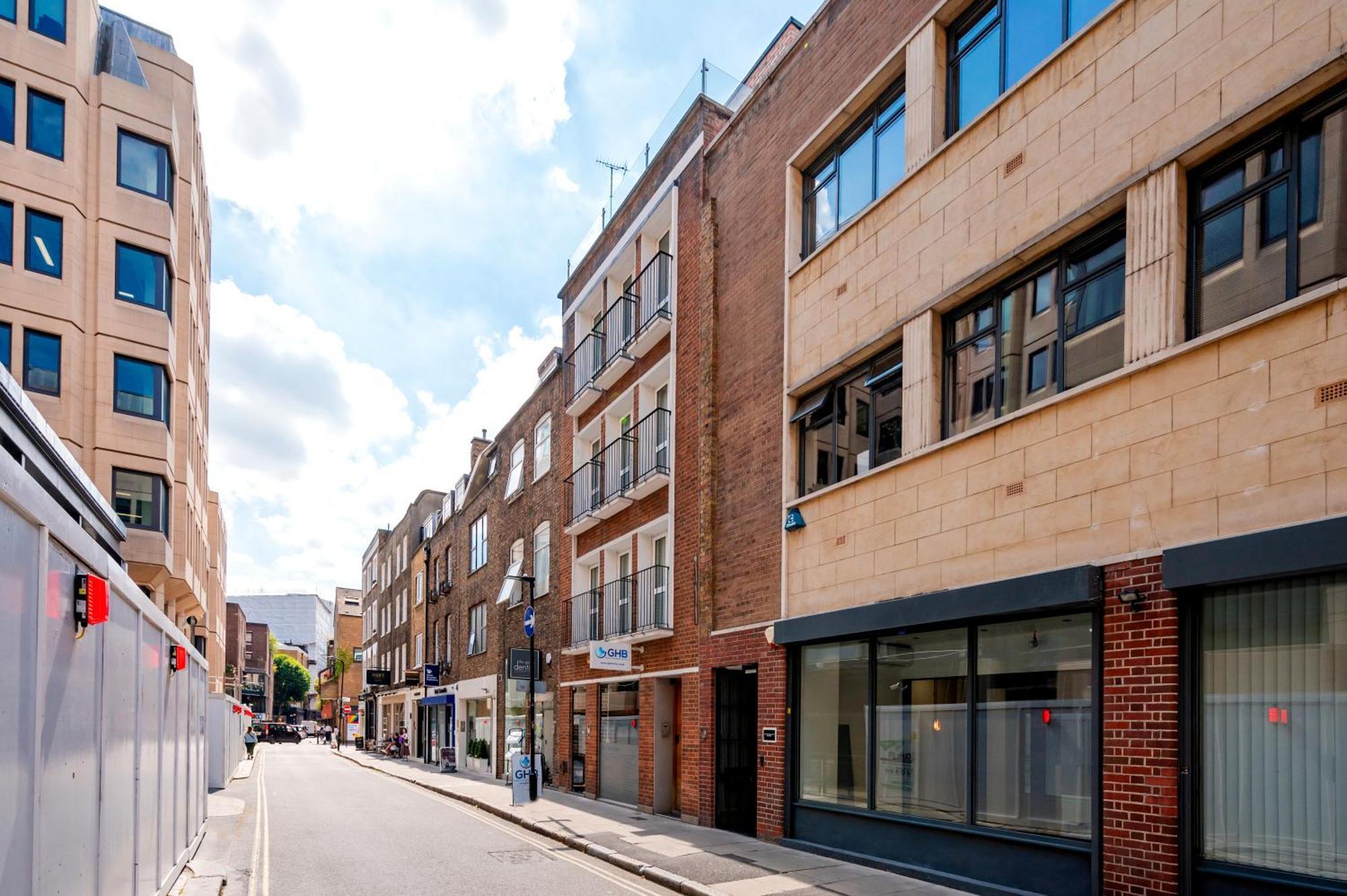 Welcome London - The Piazza Exterior photo